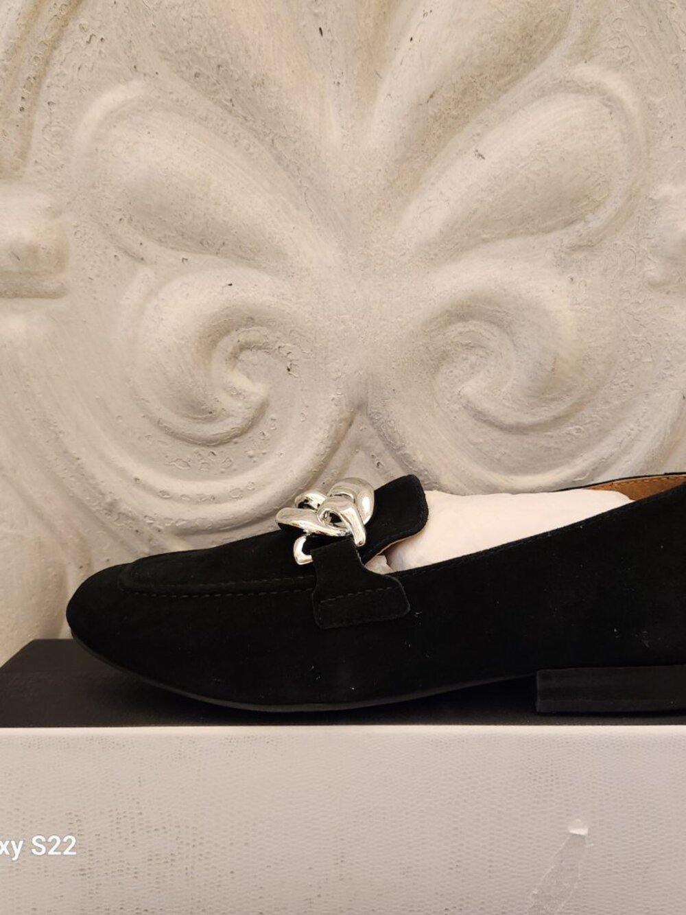 Donald Pliner "Bristolks" black kid suede loafers. NIB. Size 7.5 - Picture 2 of 11